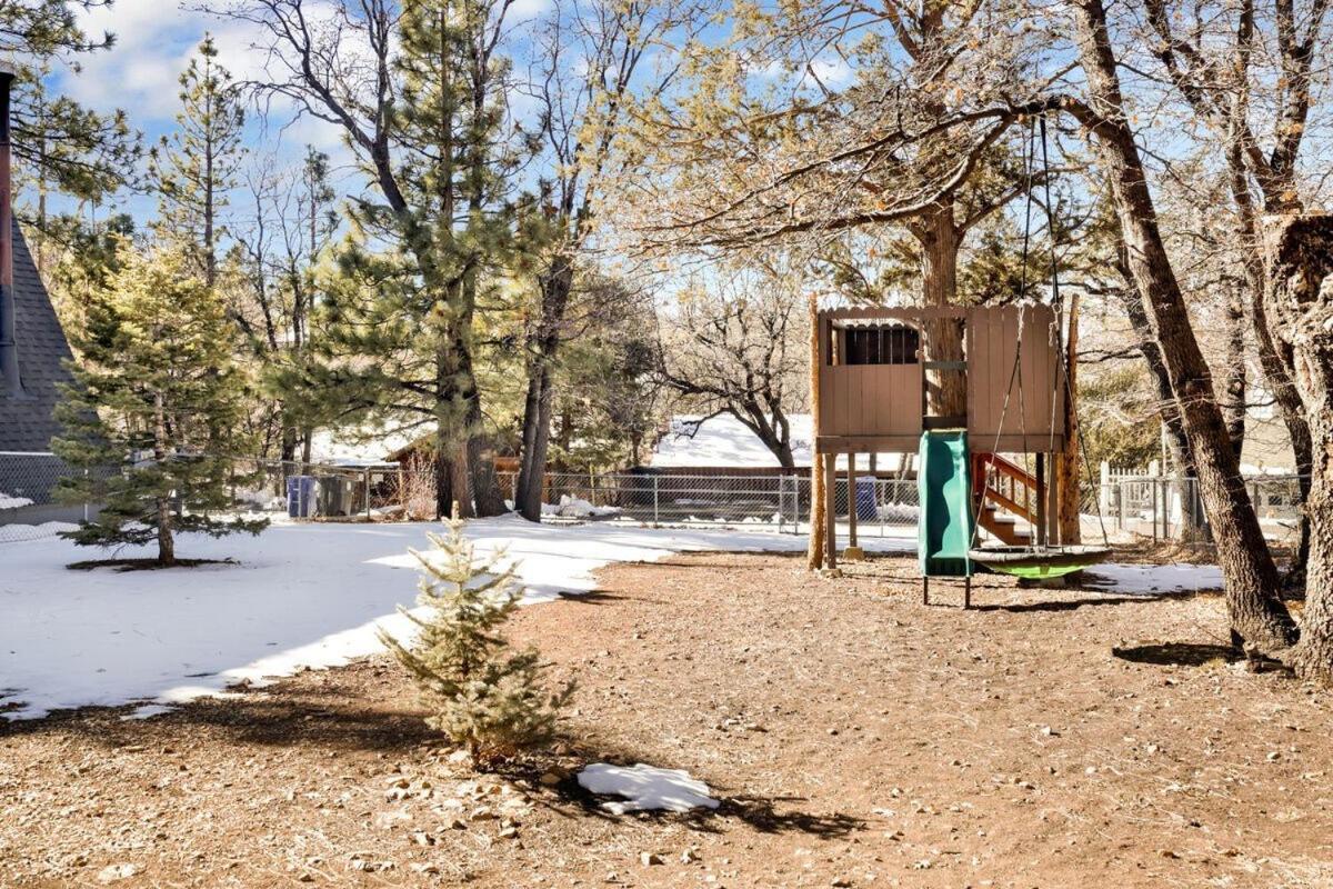 Cute And Cozy Cottage- Big Bear Retreat In The Pines Sugarloaf Exterior photo